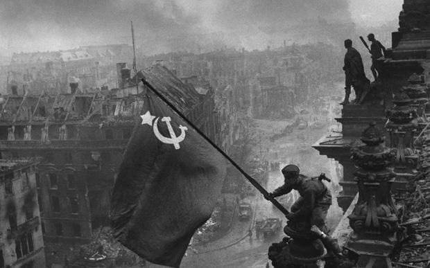 9 Μαΐου 1945: H νίκη των λαών σε βάρος του φασισμού