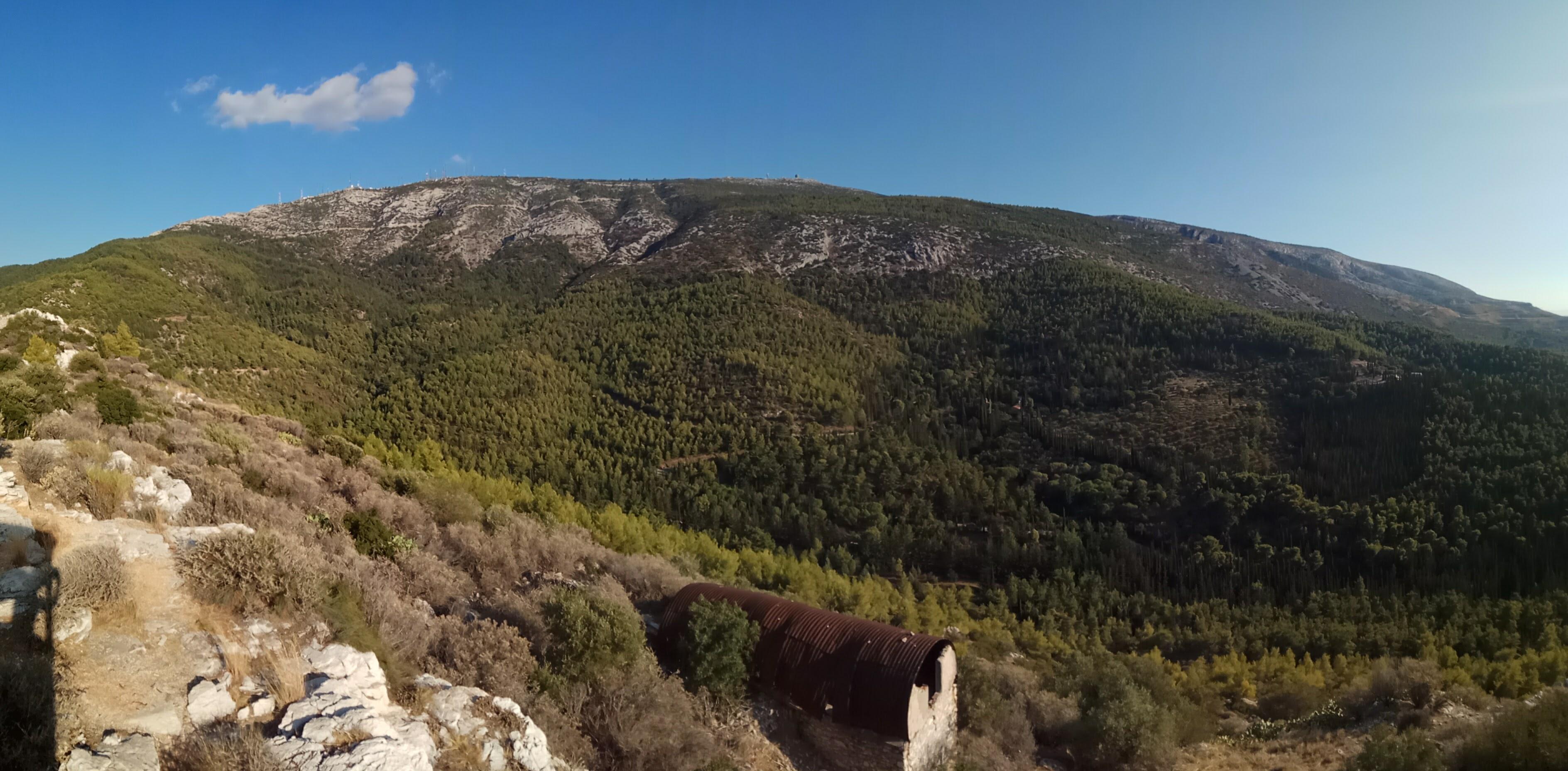Αναστολή έκδοσης οικοδομικών αδειών σε τμήμα του Υμηττού imittos ymittos