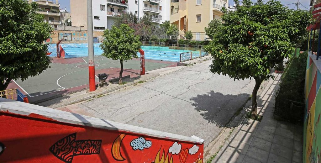 Σούπερ γονείς στον Βύρωνα αναλαμβάνουν τη μεταμόρφωση του σχολείου των παιδιών τους 11 8o dimotiko sxoleio