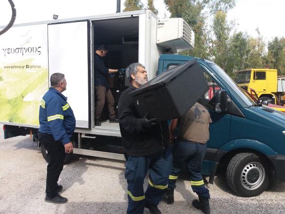300 πασχαλινά γεύματα διανεμήθηκαν από τον Δήμο Βύρωνα 4 93995953 2650242365087823 8404466372171530240 n