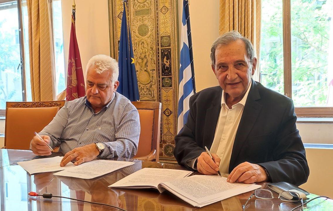 Έξι νέες συμβάσεις υπέγραψε ο Δήμαρχος Βύρωνα με το Ταμείο Παρακαταθηκών & Δανείων par2 0