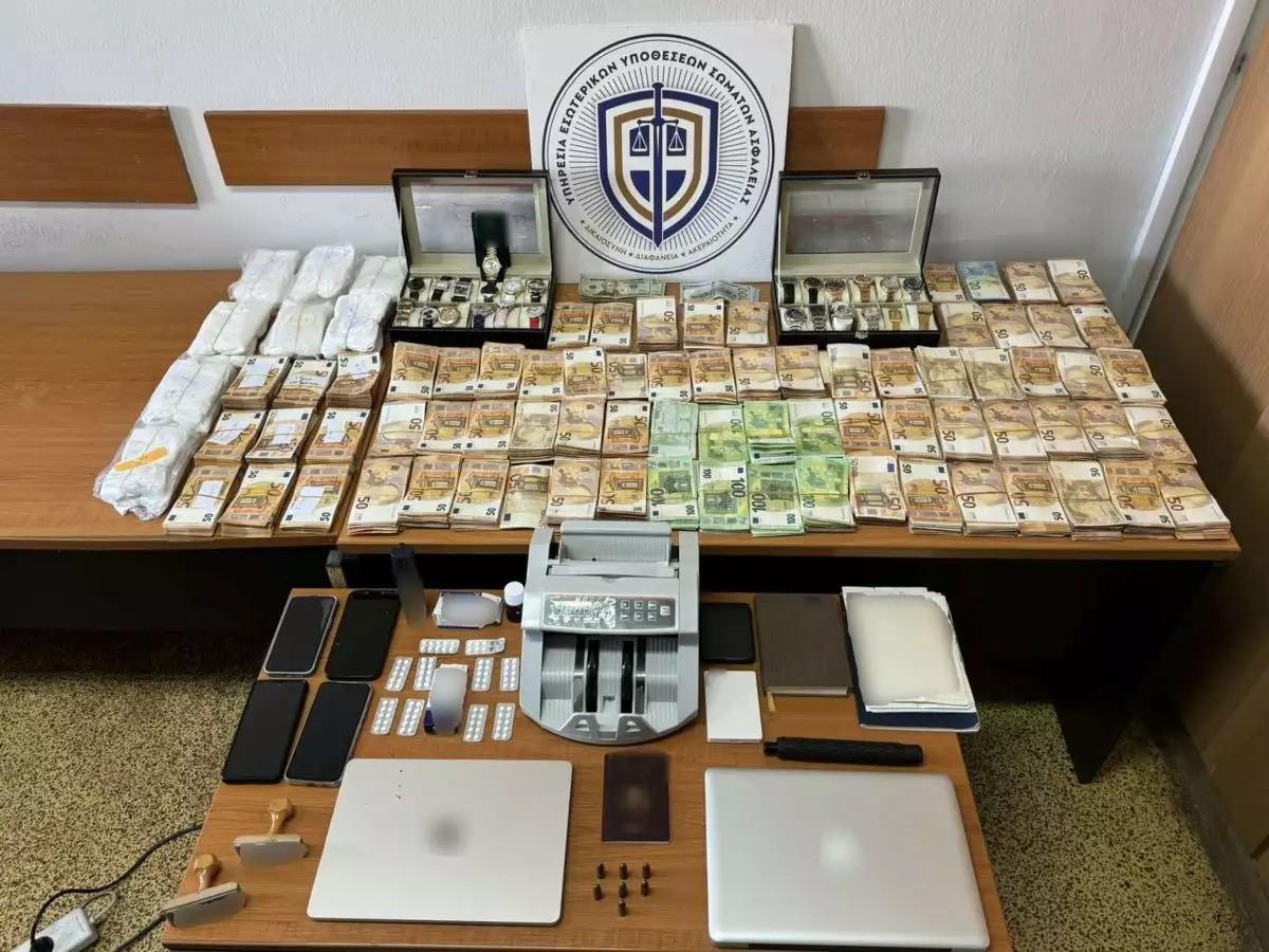 Υπάλληλος του Δήμου Βύρωνα φέρεται να εμπλέκεται στην υπόθεση του κυκλώματος επίορκων υπαλλήλων kuklwma epiorkwn