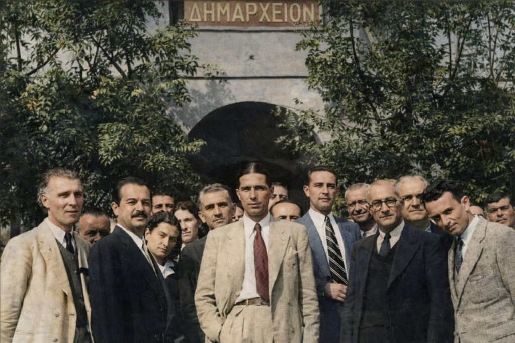 Ιστορικές φωτογραφίες του Βύρωνα ζωντανεύουν με τη βοήθεια της τεχνητής νοημοσύνης 13 pierakos gpt